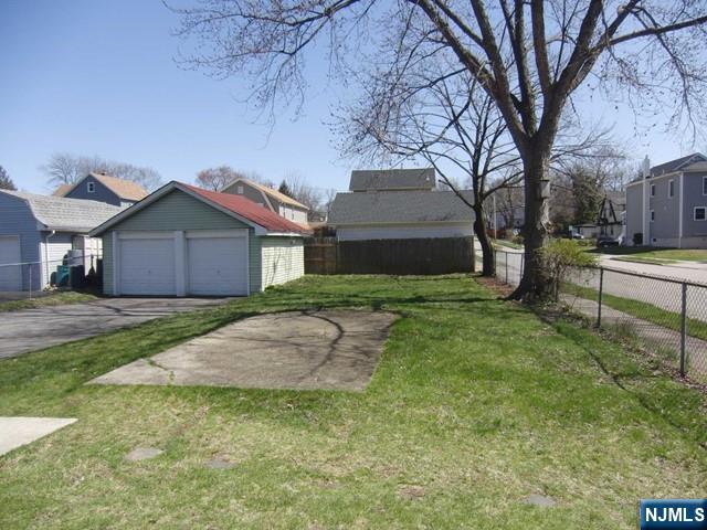 25 Wanamaker 2 - Photo 3