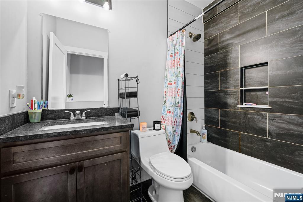 130 Garfield - Photo 3