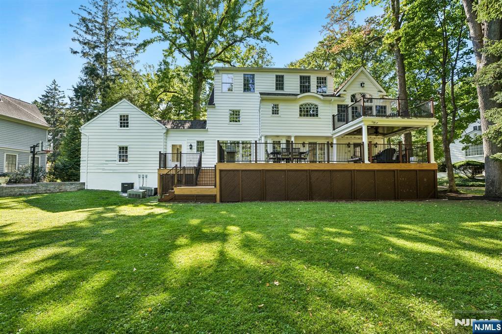 10 Delwick Lane — photo 39