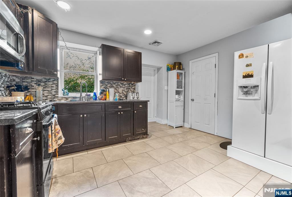 319 Harrison Avenue - Photo 5