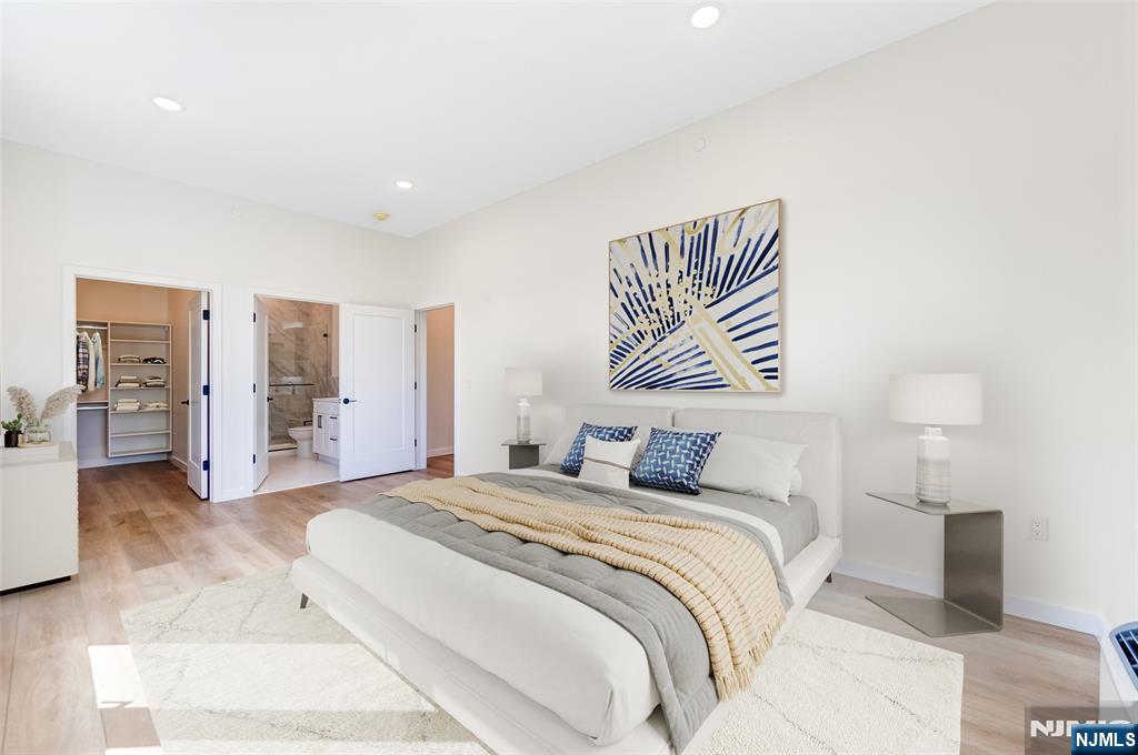 51 Queen Anne Road 305 - Photo 1
