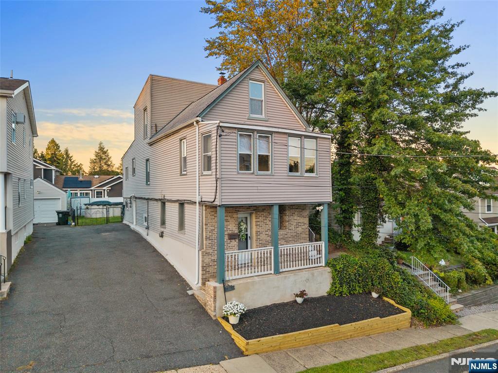 34 Milton Avenue - Photo 2
