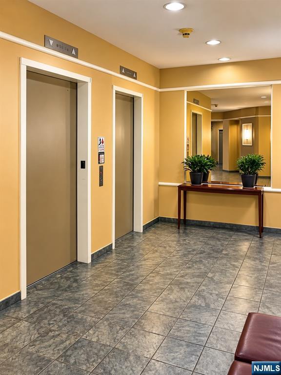 200 Grand Cove Way 3H - Photo 2