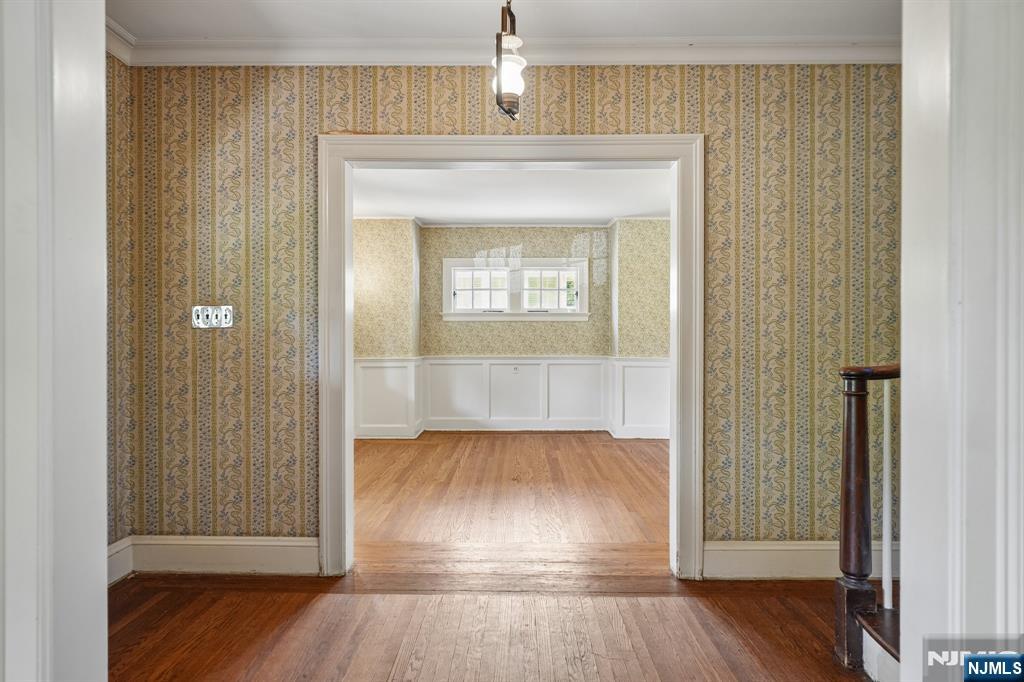 7 Tuxedo Road - Photo 3