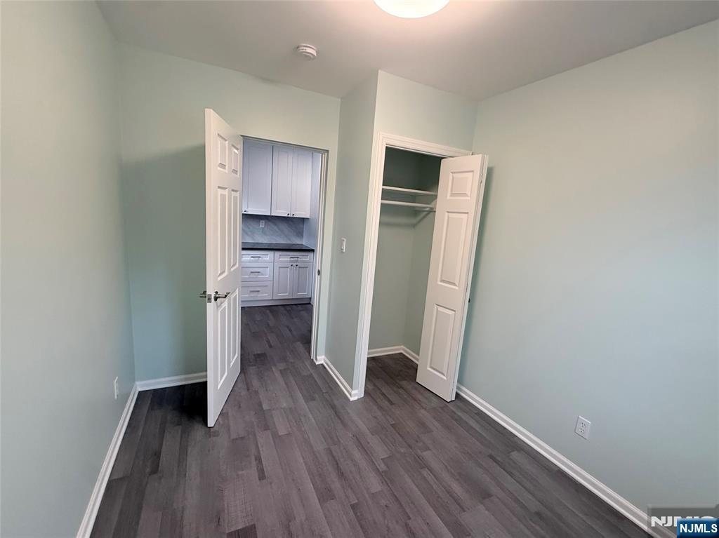 174 Hathaway Street 2 - Photo 5