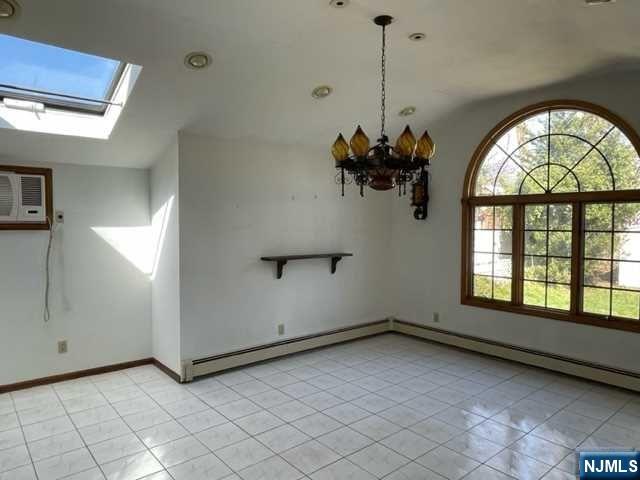263 Phelps Avenue - Photo 3