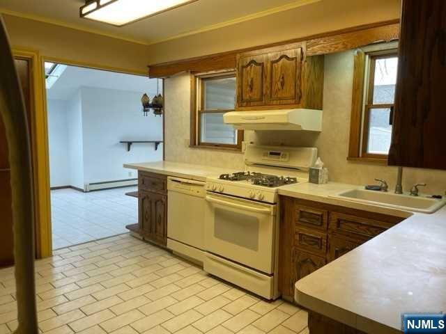 263 Phelps Avenue - Photo 4