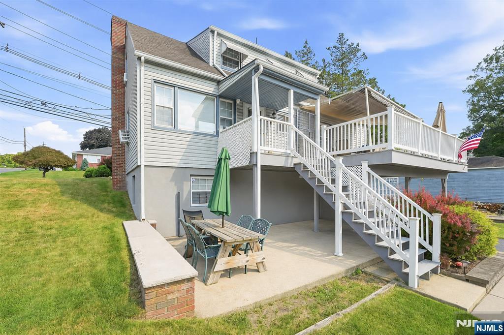 161 Manchester Avenue - Photo 4