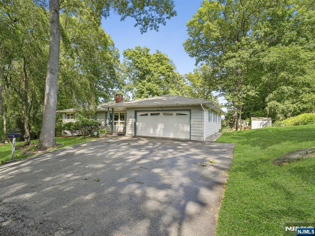 45 Sunset Road - Photo 2