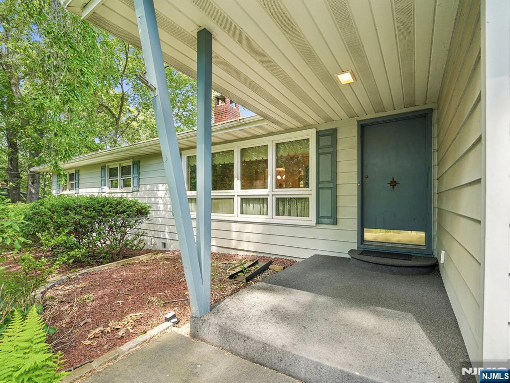 45 Sunset Road - Photo 3