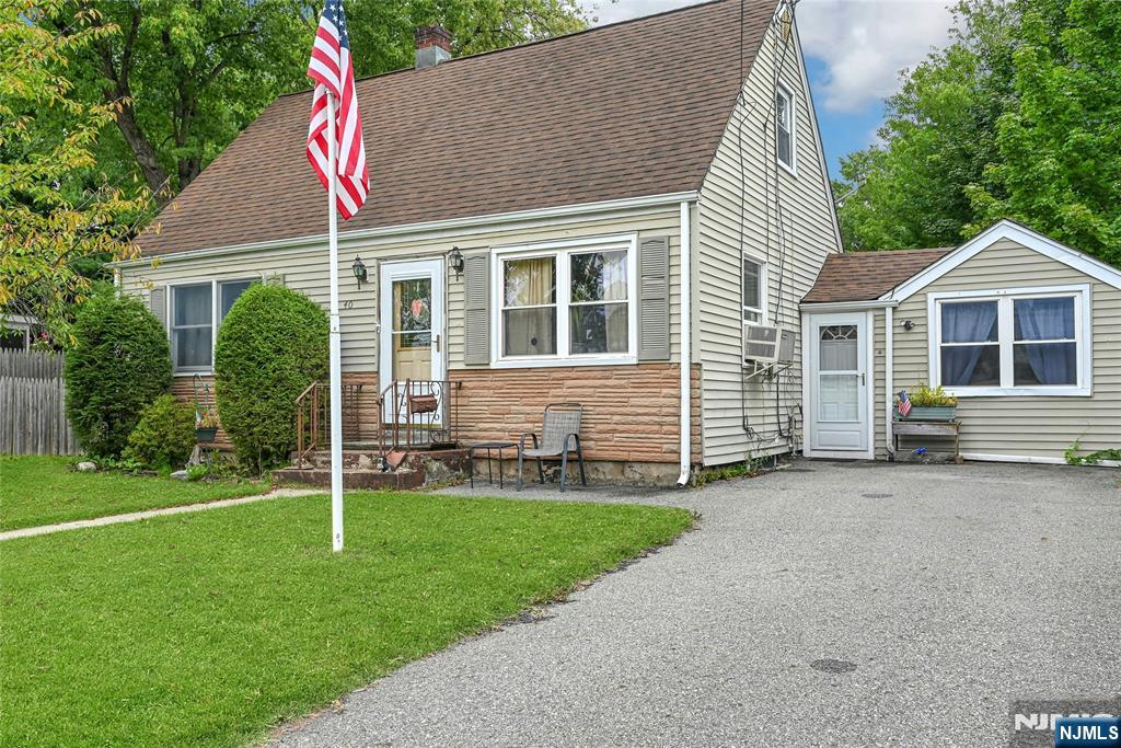 40 Wanaque Avenue - Photo 2