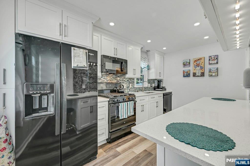 38-59 Taylor Road - Photo 5