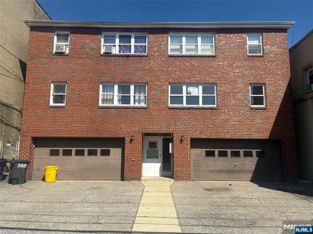 399 Walker Street B - Photo 1