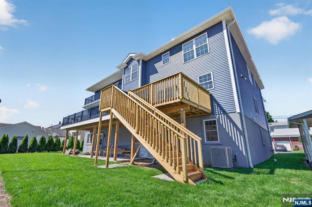 454 A Grace Avenue - Photo 3