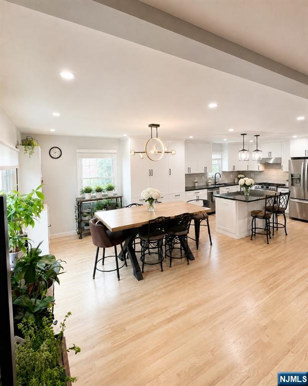 18 Madison - Photo 3