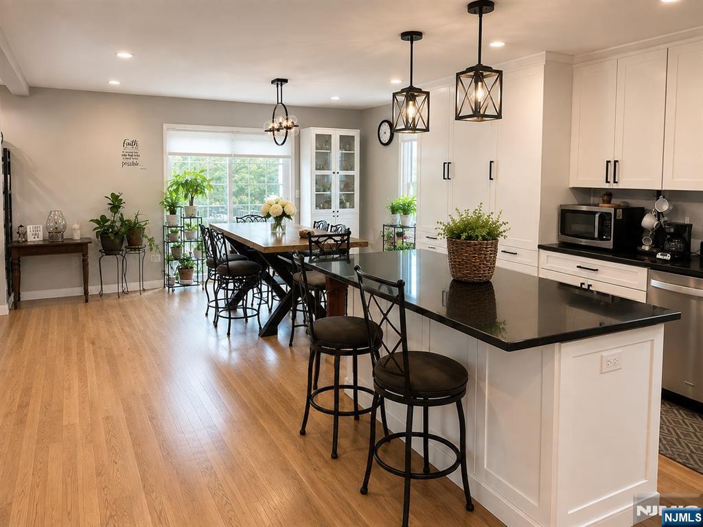 18 Madison - Photo 4