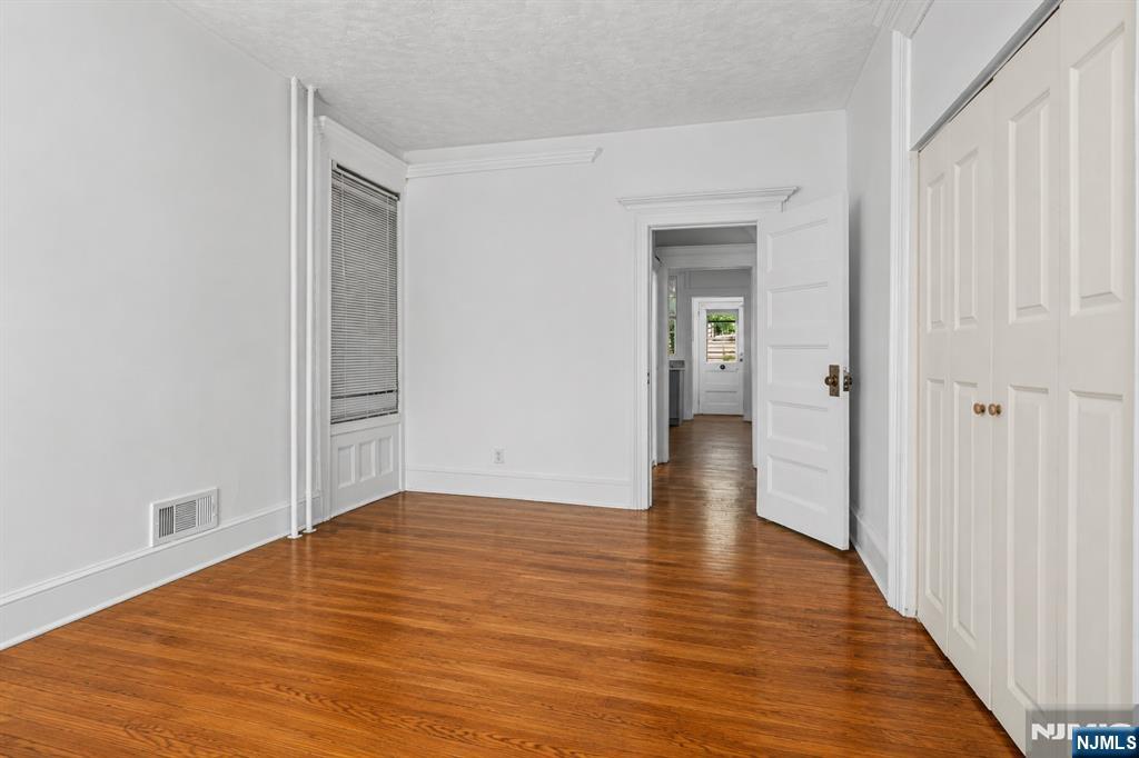 239-241 17th Avenue - Photo 4