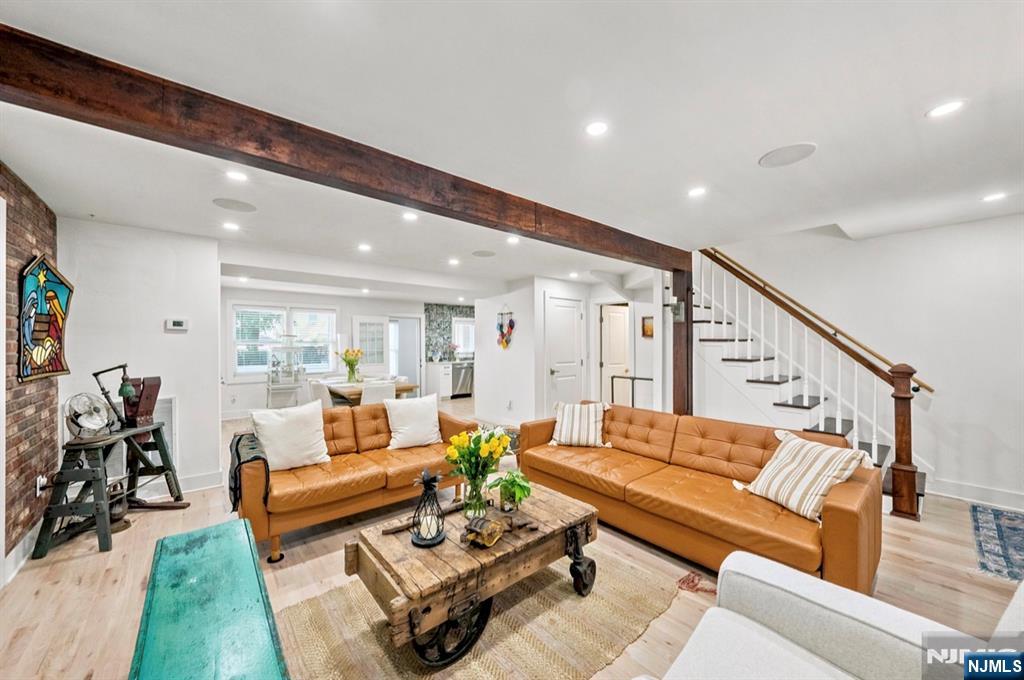 204 39th Street - Photo 5