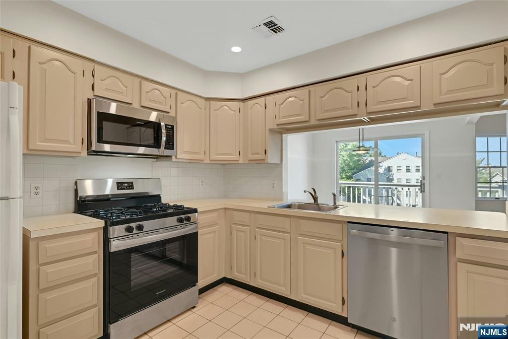 105 Quartz Lane - Photo 3