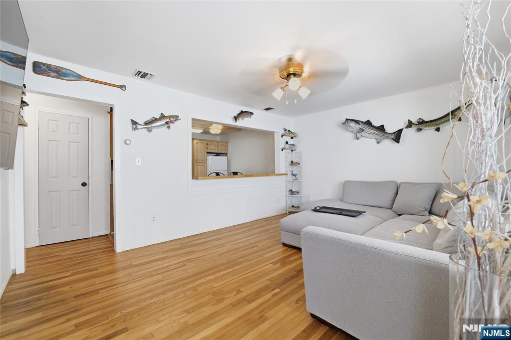 8B Cypress Street - Photo 3