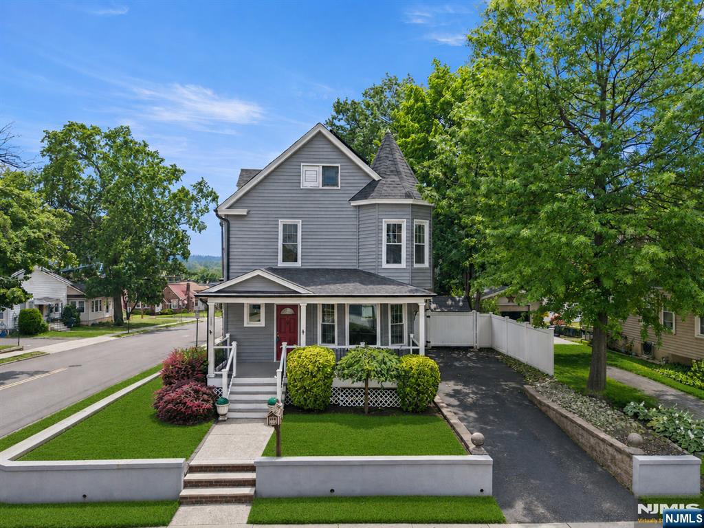 158 Elberon Avenue - Photo 1