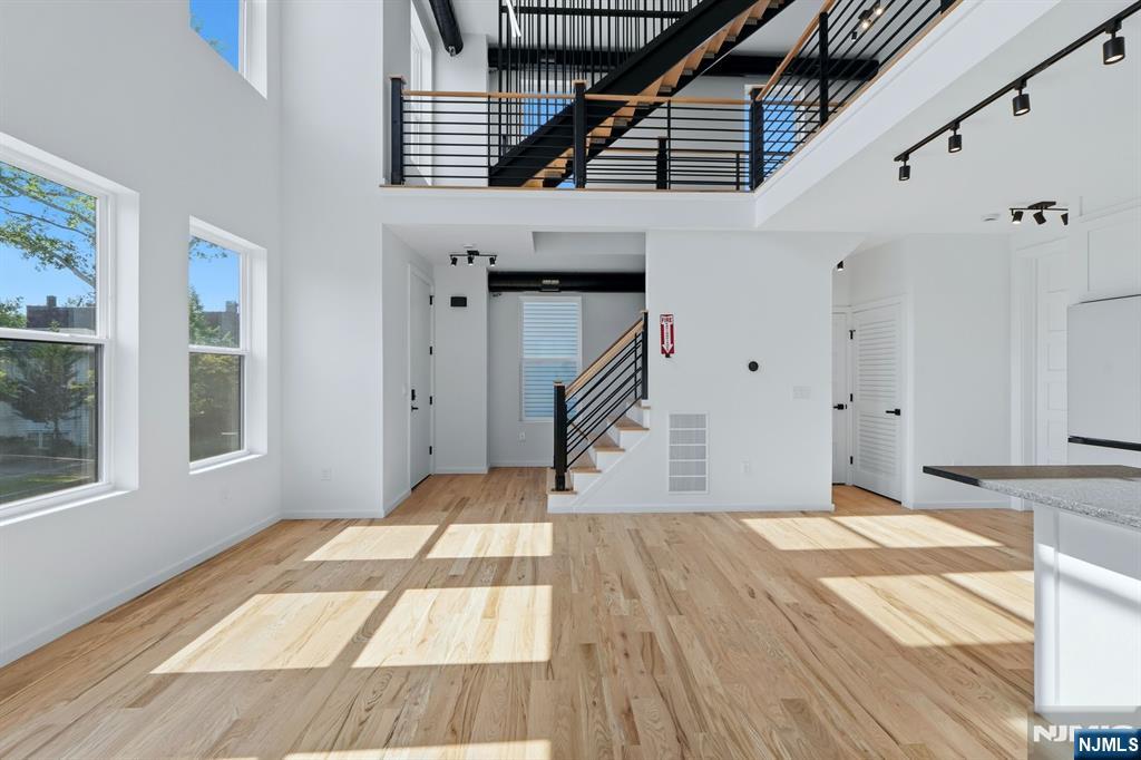 199 Park Street - Photo 3