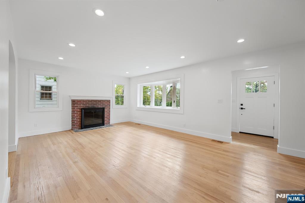 34 Howard Street - Photo 3