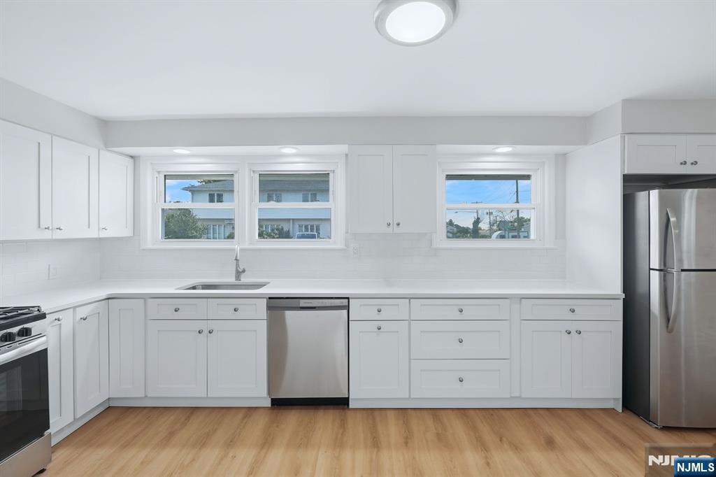 72-74 Fournier Crescent - Photo 5