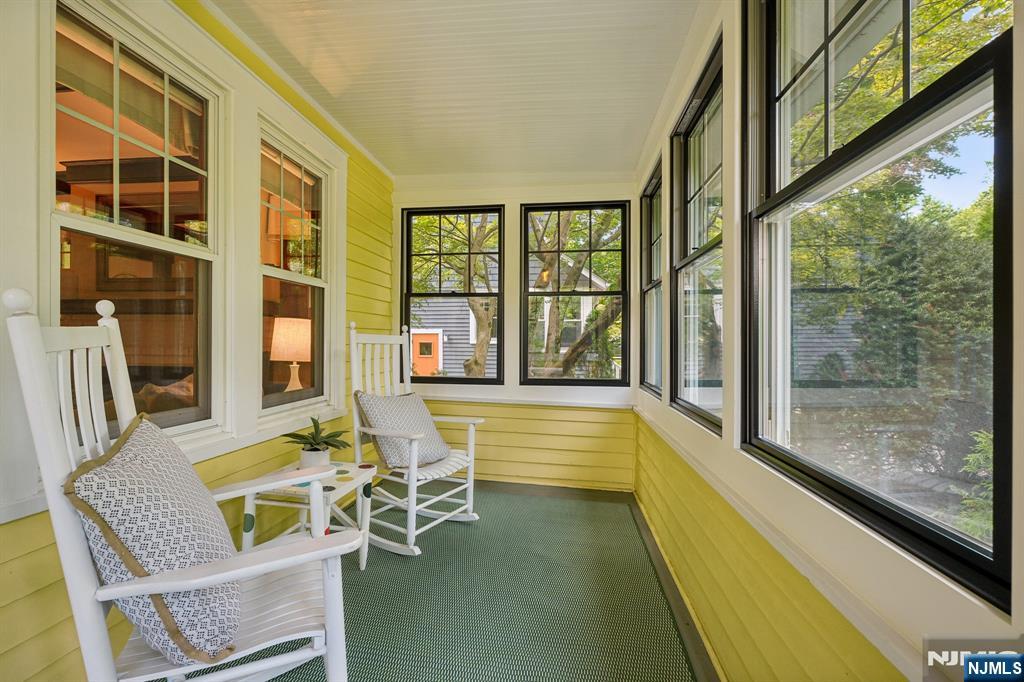 104 Wildwood Avenue - Photo 2