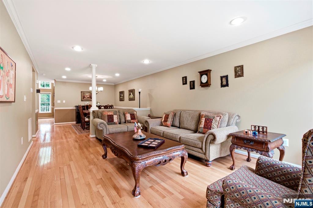 16 Magnolia Way - Photo 4
