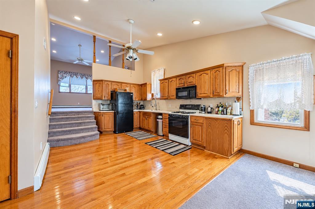 214 Newark Avenue - Photo 5