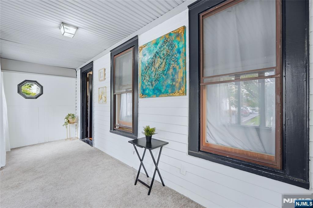 66 Washington Place - Photo 4