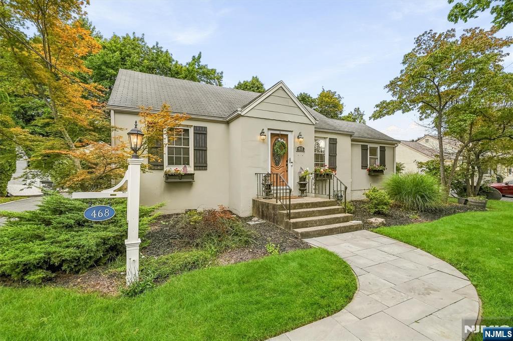 468 N Central Avenue - Photo 3