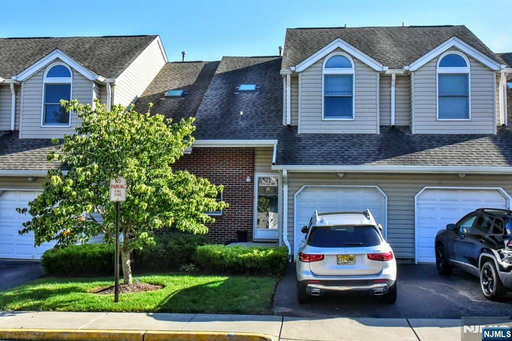 Photo 3 of Condo for sale at 45 Royal Ave #17, Hawthorne, NJ 07506 | MLS# 26035406 | Listing updated on 2026-09-17