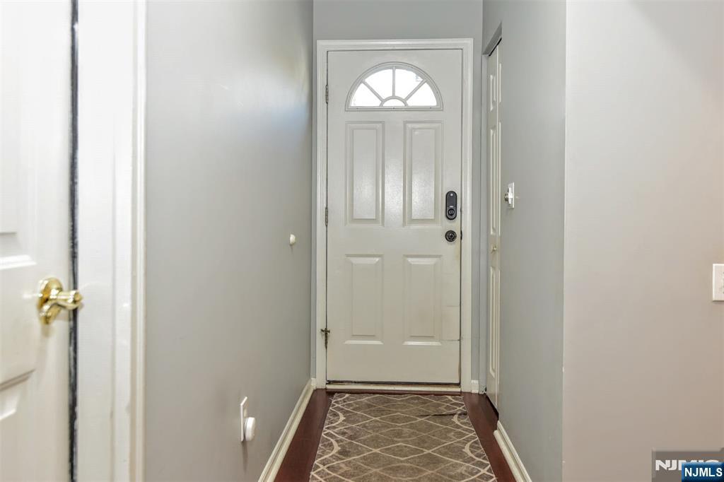 45 Royal Avenue - Photo 5