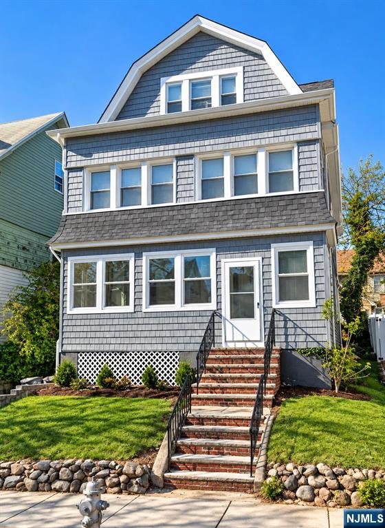 87 Arsdale Terrace - Photo 1