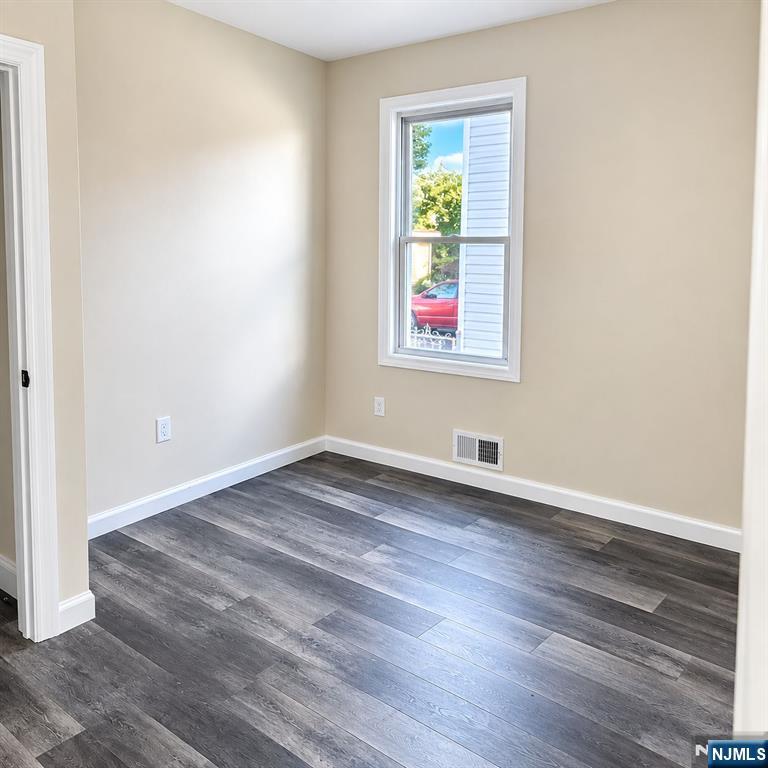 87 Arsdale Terrace - Photo 5