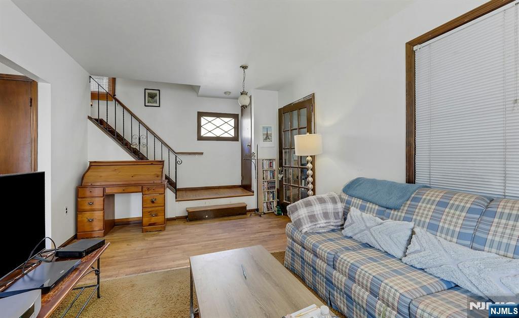 116 Hillside Avenue - Photo 5