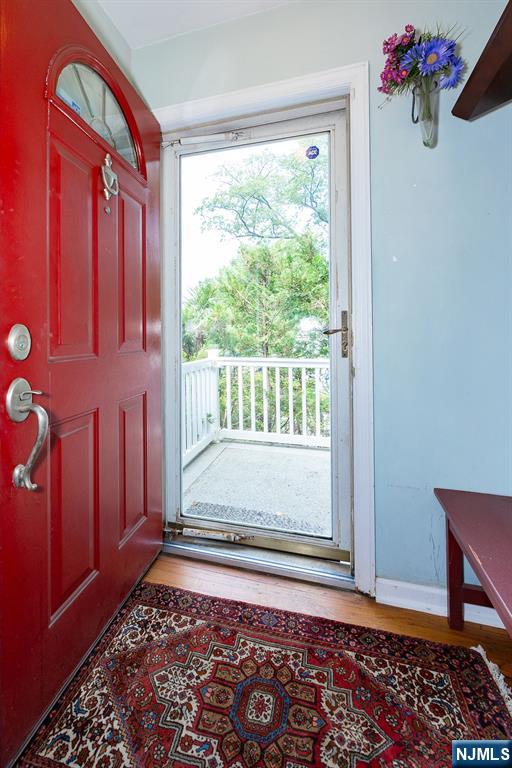 225 Jackson Avenue - Photo 5
