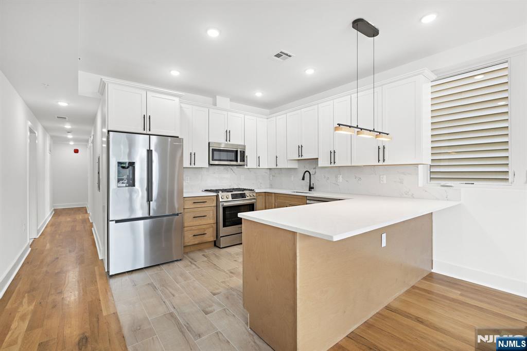 Photo 3 of Condo for sale at 1001 Summit Ave #3, Jersey City, NJ 07307 | MLS# 26035434 | Listing updated on 2026-09-17