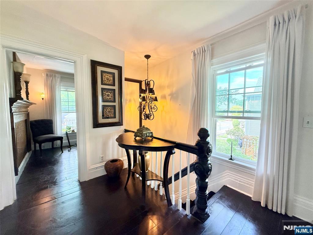 76 Elm Street - Photo 4