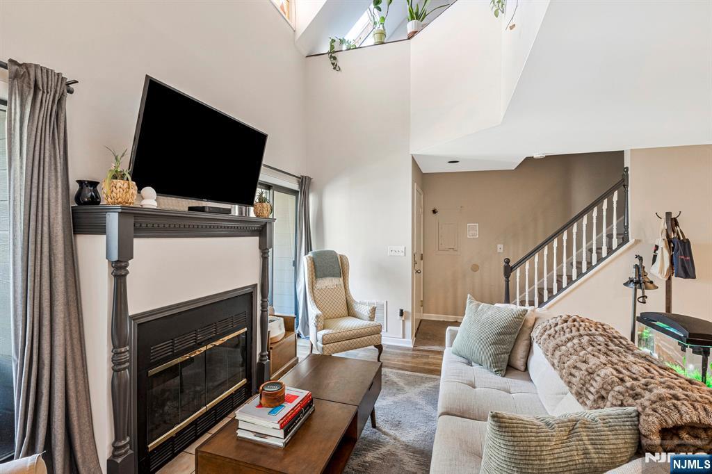 518 River Renaissance B18 - Photo 3