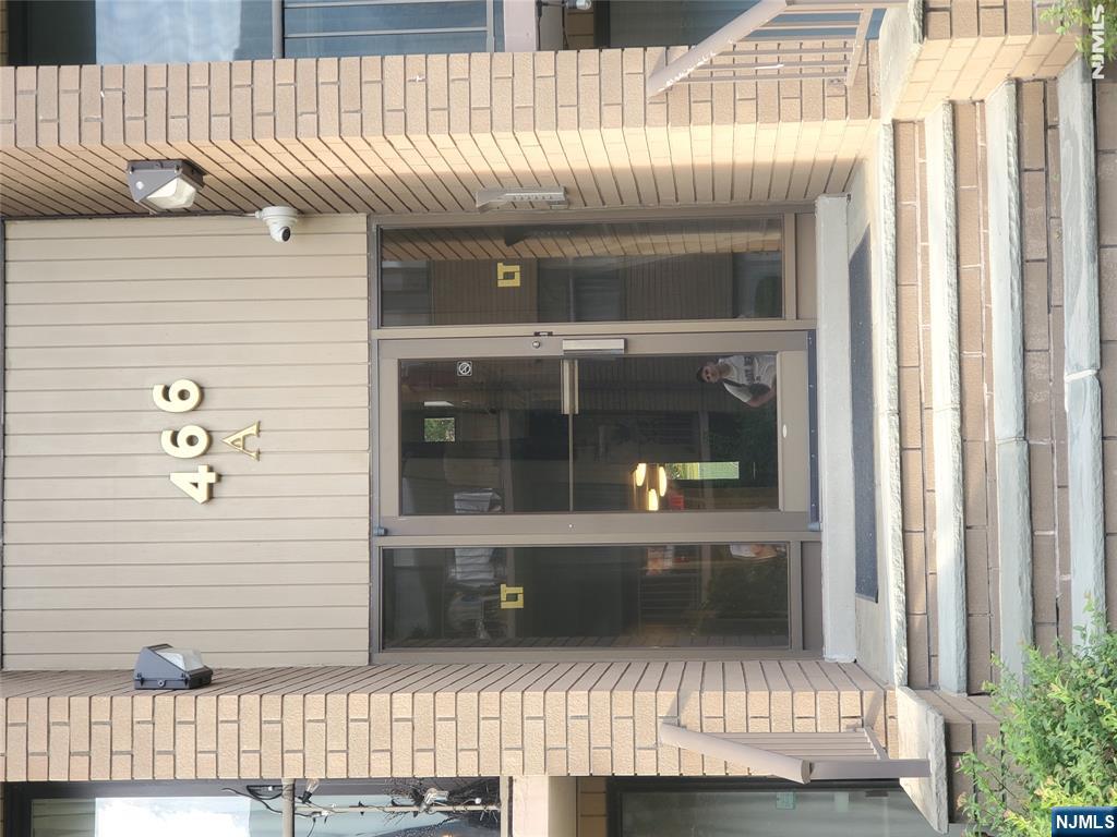466 A Liberty Street 104 - Photo 2