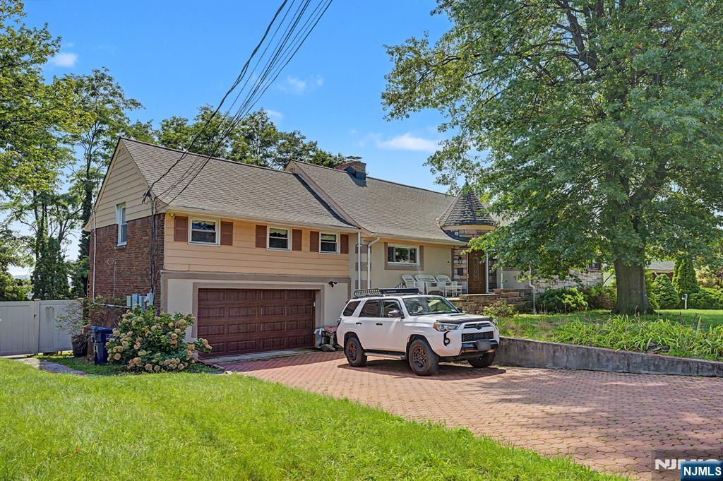 Photo 3 of Multi family home for sale at 154 Ames St, Hackensack, NJ 07601 | MLS# 26035462 | Listing updated on 2026-09-18