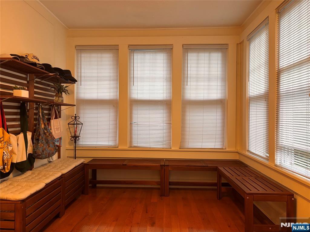 325 Sylvan Avenue - Photo 5
