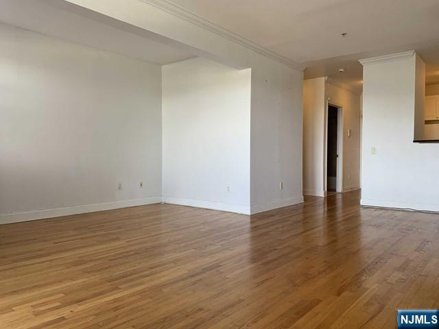 1100 River Road 105 - Photo 4