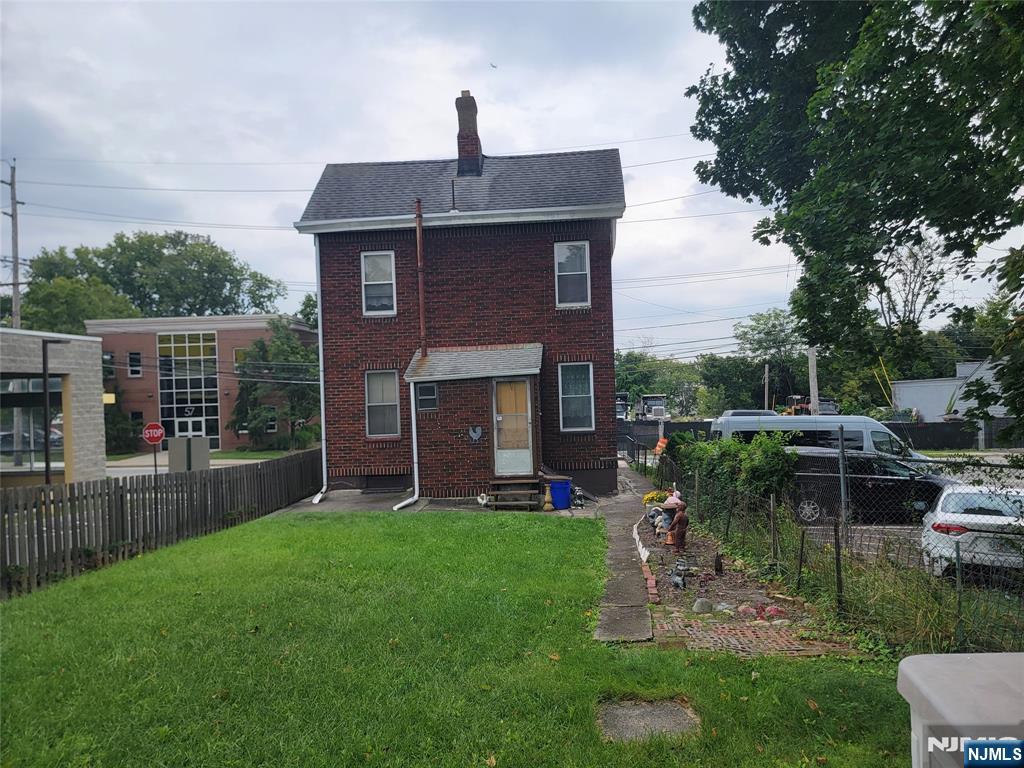 52 Goffle Road - Photo 3