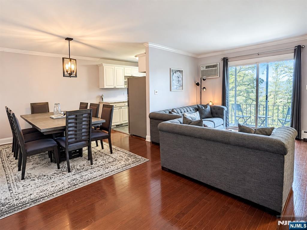 320 South Street 18H - Photo 3