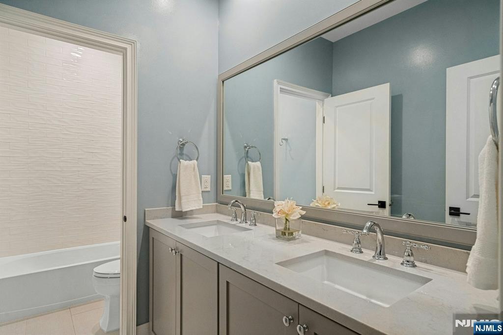 790 Saddle River Road — photo 24
