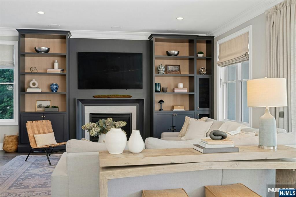 790 Saddle River Road — photo 8